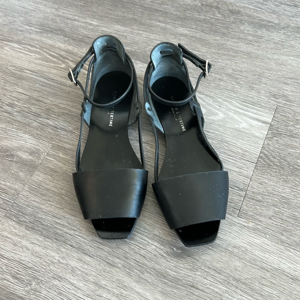 Saint & Libertine flats